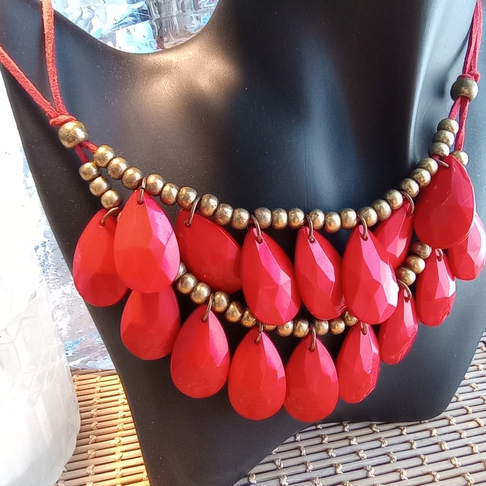 Red Acrylic Teardrop & Gold tone Bead Necklace Bib with Cord Ties